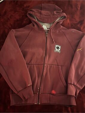 Distressed Heavyweight Oxford Maroon Full-Zip Hoodie with Crest